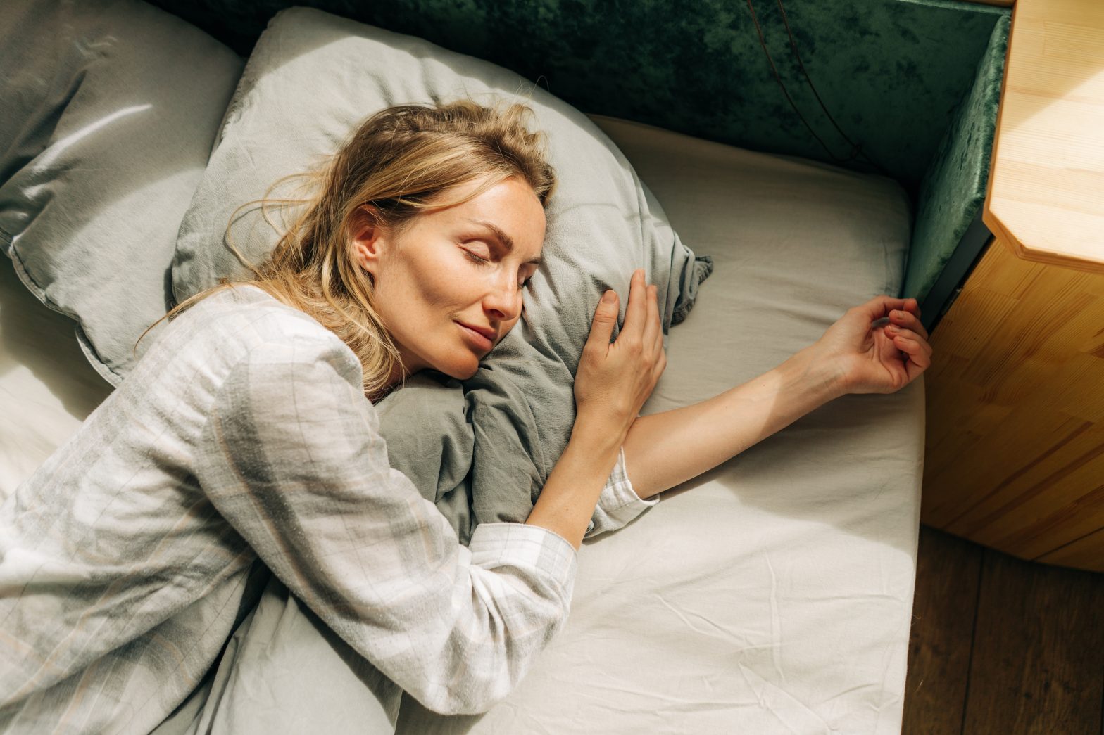 ​​Understanding the Difference Between BHRT and Synthetic Hormones