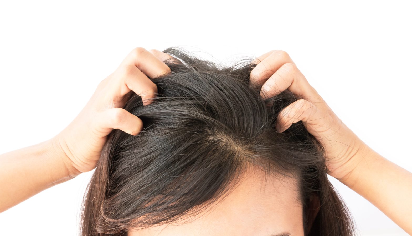 Small Daily Habits That Support Scalp Health 